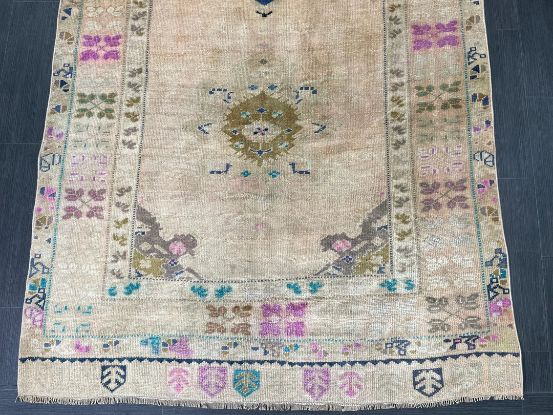 Beige Turkish Runner Rug 4' 5" x 10' Hand-Knotted | No. WR59590