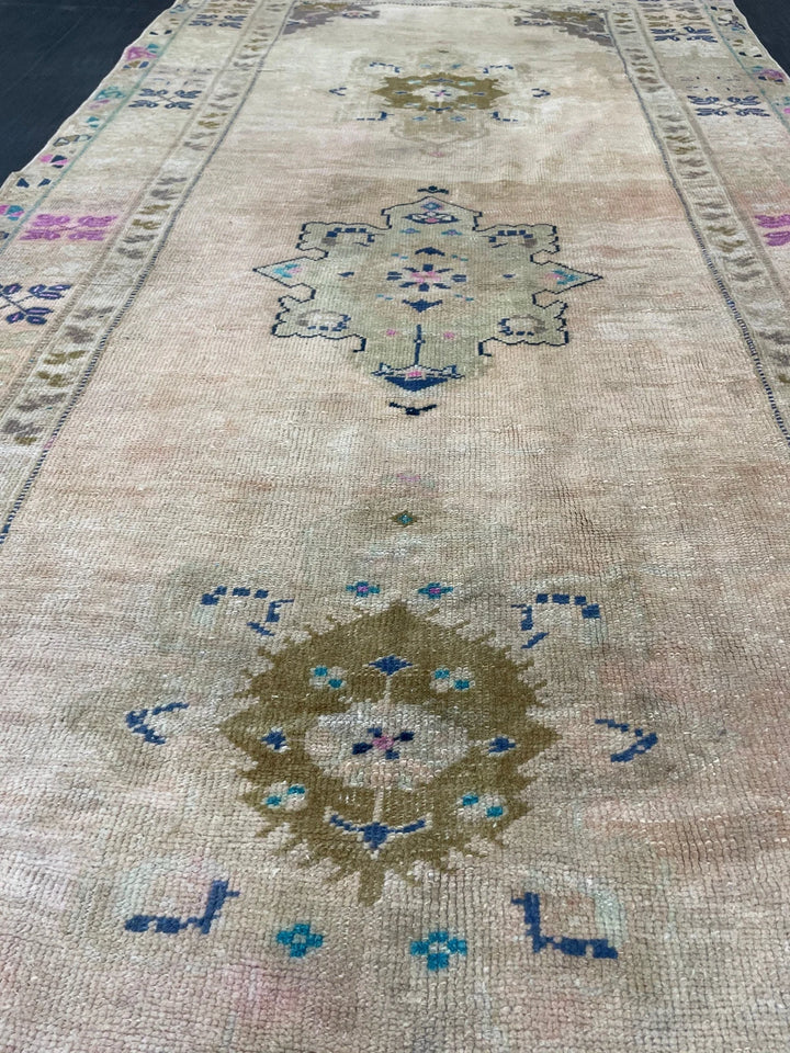 Beige Turkish Runner Rug 4' 5" x 10' Hand-Knotted | No. WR59590