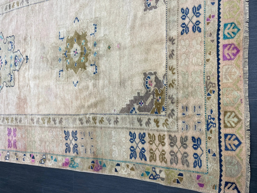 Beige Turkish Runner Rug 4' 5" x 10' Hand-Knotted | No. WR59590