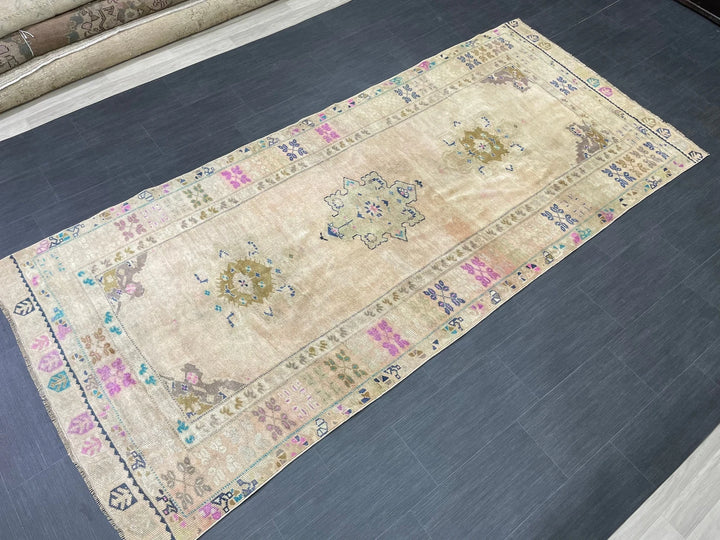 Beige Turkish Runner Rug 4' 5" x 10' Hand-Knotted | No. WR59590