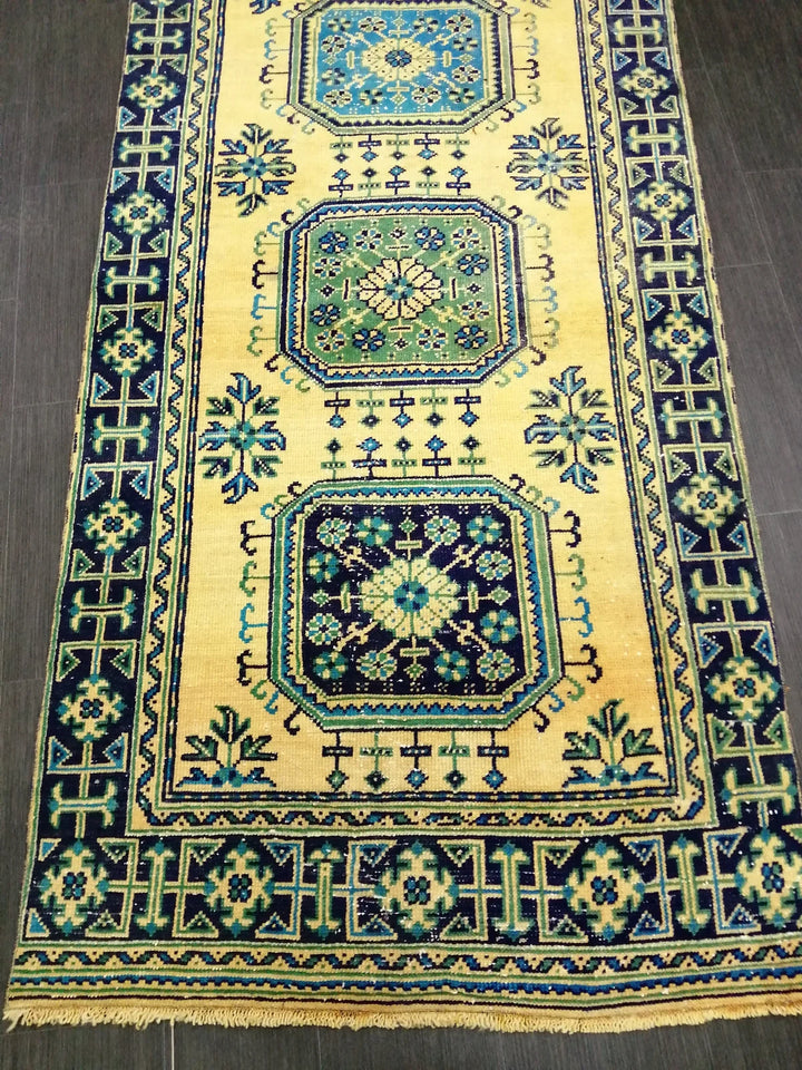Beige Turkish Runner Rug 3' 11" x 11' 4" Hand-Knotted | No. WR59887