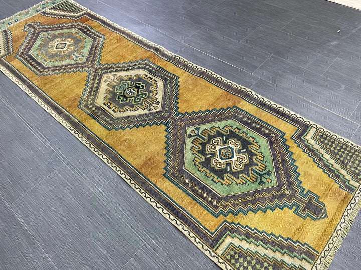Turkish Runner Rug 2' 5" x 7' 7" Hand-Knotted | No. WR60787
