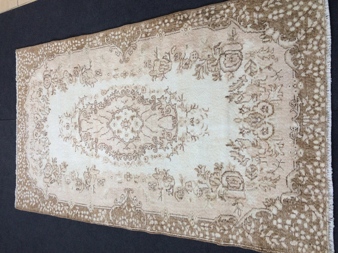 Rust Turkish Runner Rug 4' x 7' Hand-Knotted | No. WR61097