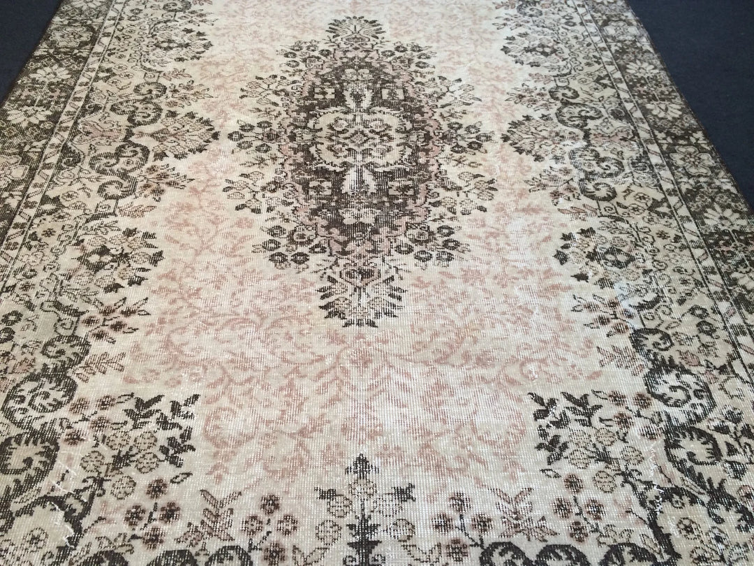Beige Turkish Runner Rug 6' 4" x 10' Hand-Knotted | No. WR61446