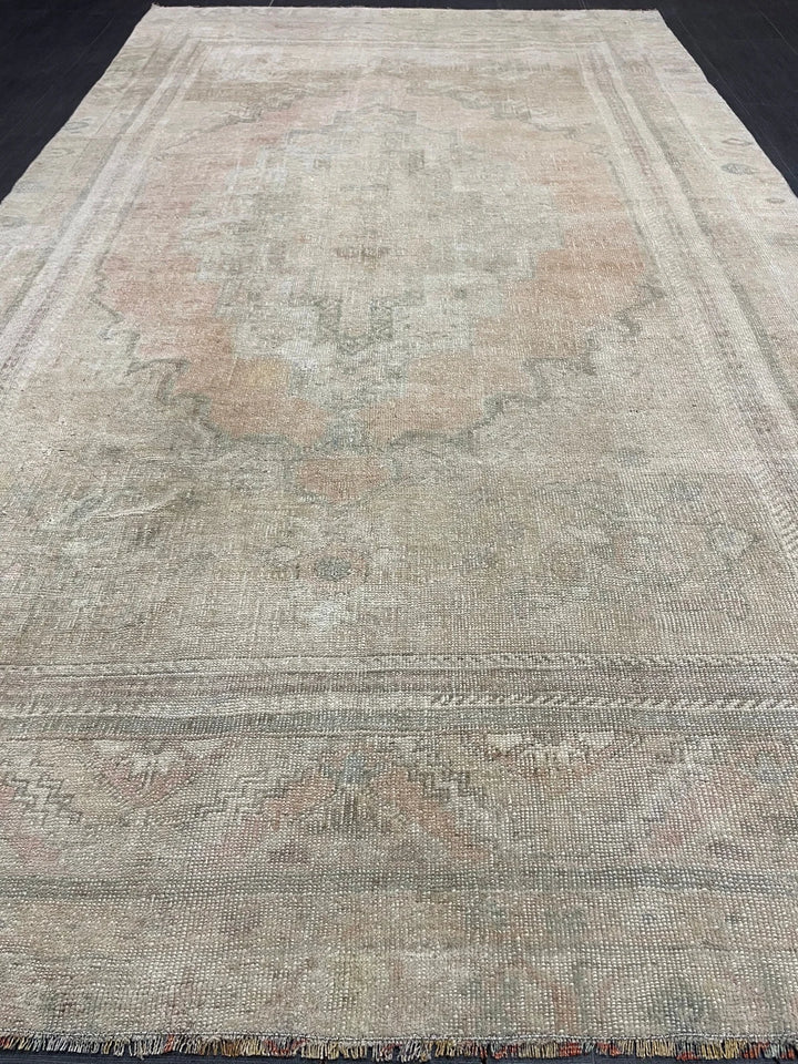 Beige Turkish Runner Rug 5' x 8' 10" Hand-Knotted | No. WR61569