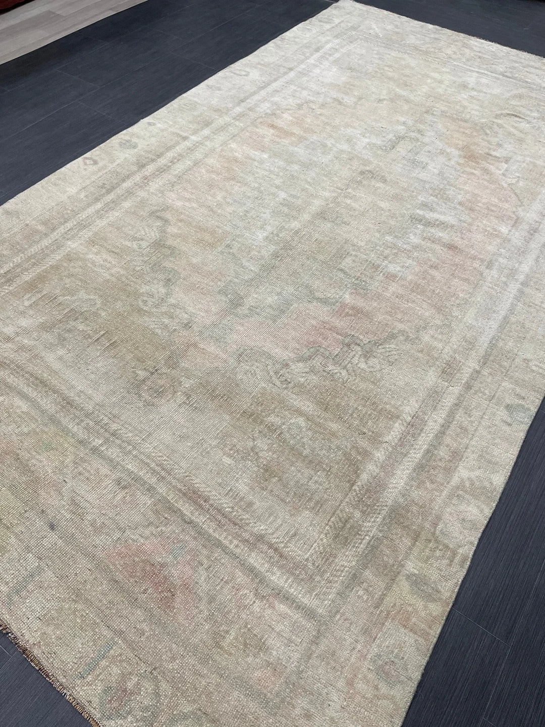 Beige Turkish Runner Rug 5' x 8' 10" Hand-Knotted | No. WR61569