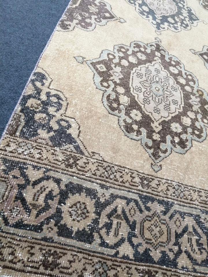 Beige Turkish Runner Rug 2' 10" x 13' 8" Hand-Knotted | No. WR61957