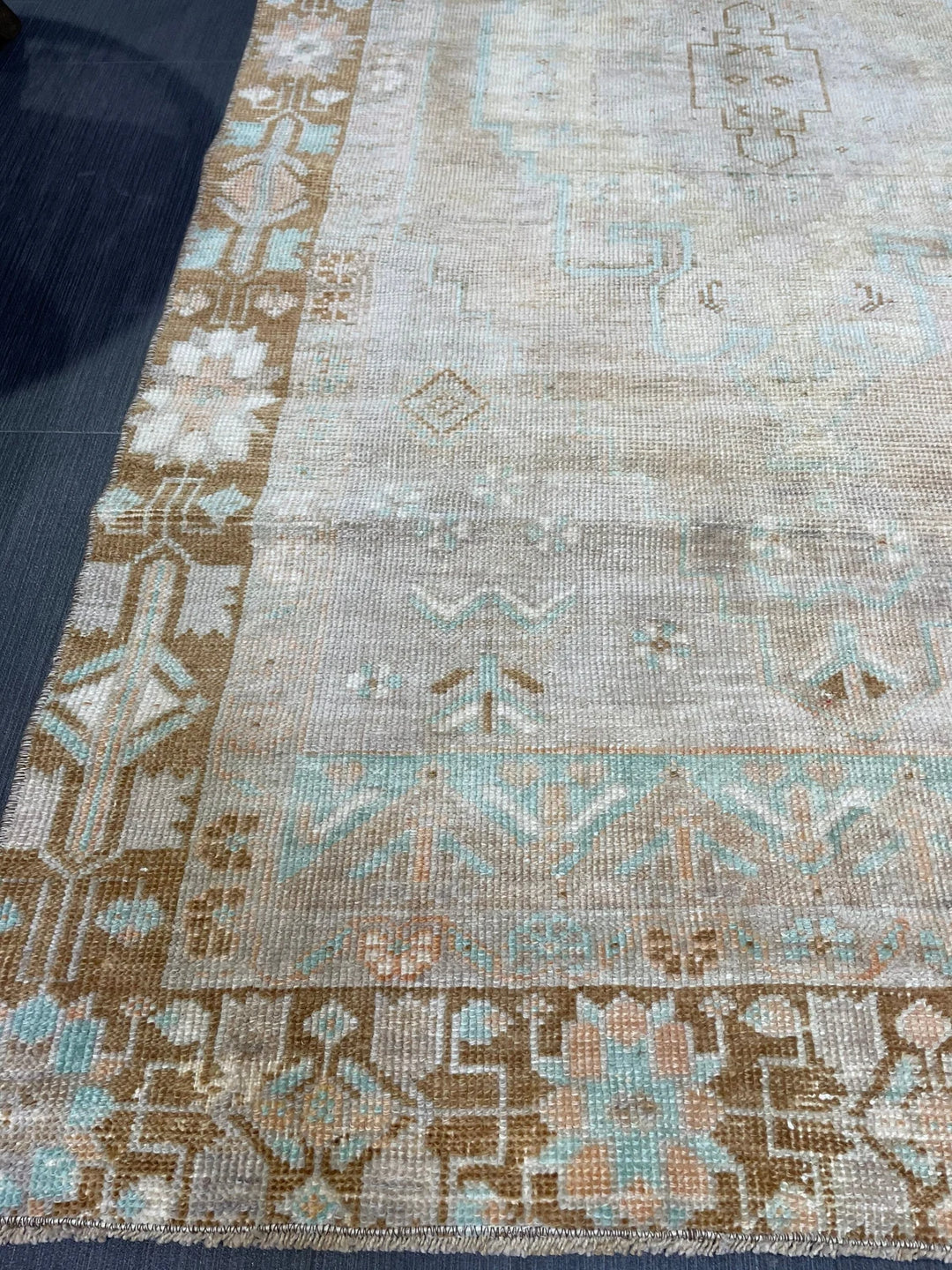 Tan Oushak Rug 3' 4" x 6' 7" - No. WR62060