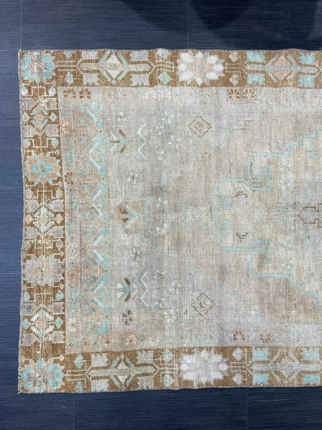 Tan Oushak Rug 3' 4" x 6' 7" - No. WR62060