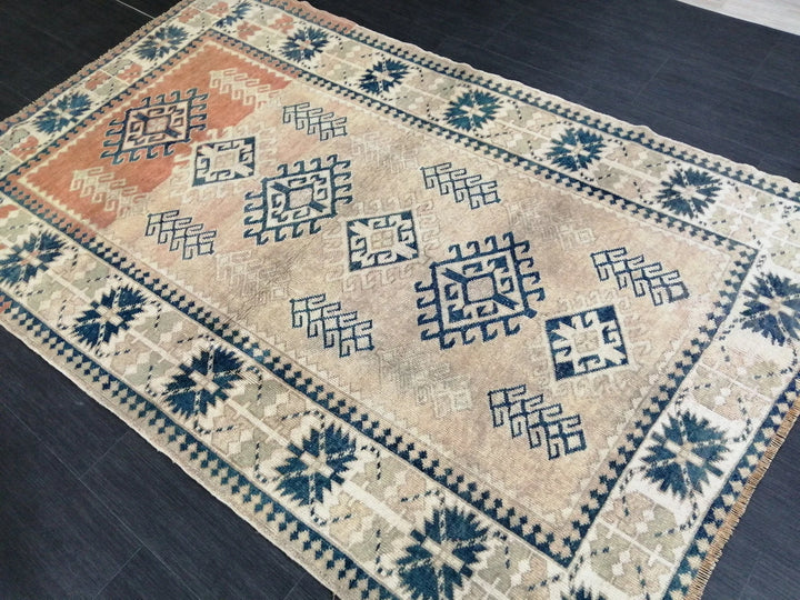 Beige Turkish Runner Rug 4' 7" x 7' 3" Hand-Knotted | No. WR62067