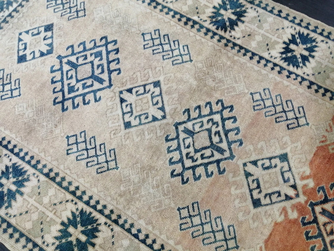 Beige Turkish Runner Rug 4' 7" x 7' 3" Hand-Knotted | No. WR62067