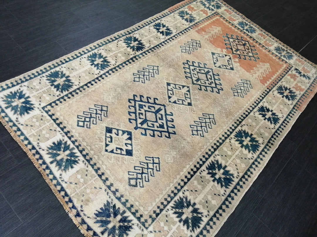 Beige Turkish Runner Rug 4' 7" x 7' 3" Hand-Knotted | No. WR62067