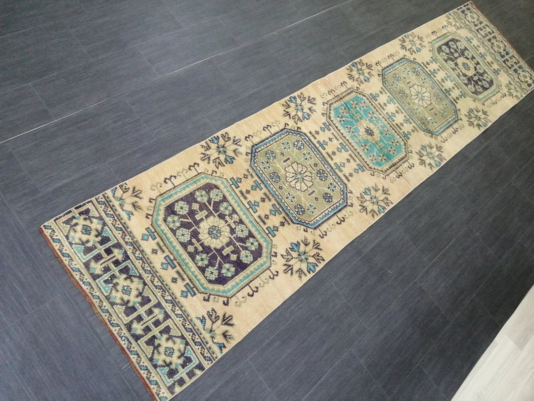Turkish Runner Rug 2' 6" x 10' 5" Hand-Knotted | No. WR62262
