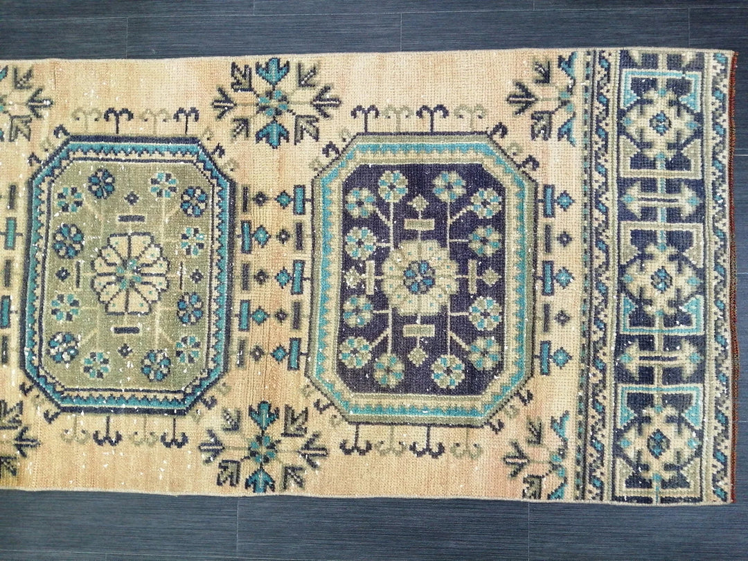Turkish Runner Rug 2' 6" x 10' 5" Hand-Knotted | No. WR62262