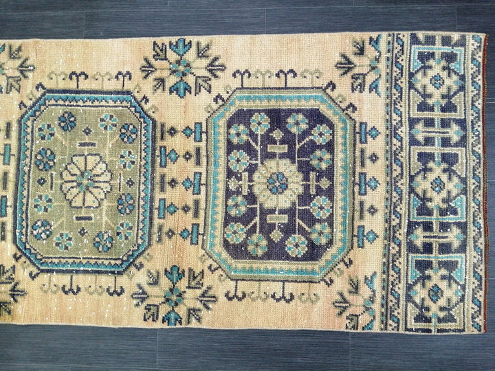 Turkish Runner Rug 2' 6" x 10' 5" Hand-Knotted | No. WR62262