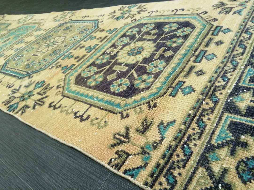Turkish Runner Rug 2' 6" x 10' 5" Hand-Knotted | No. WR62262