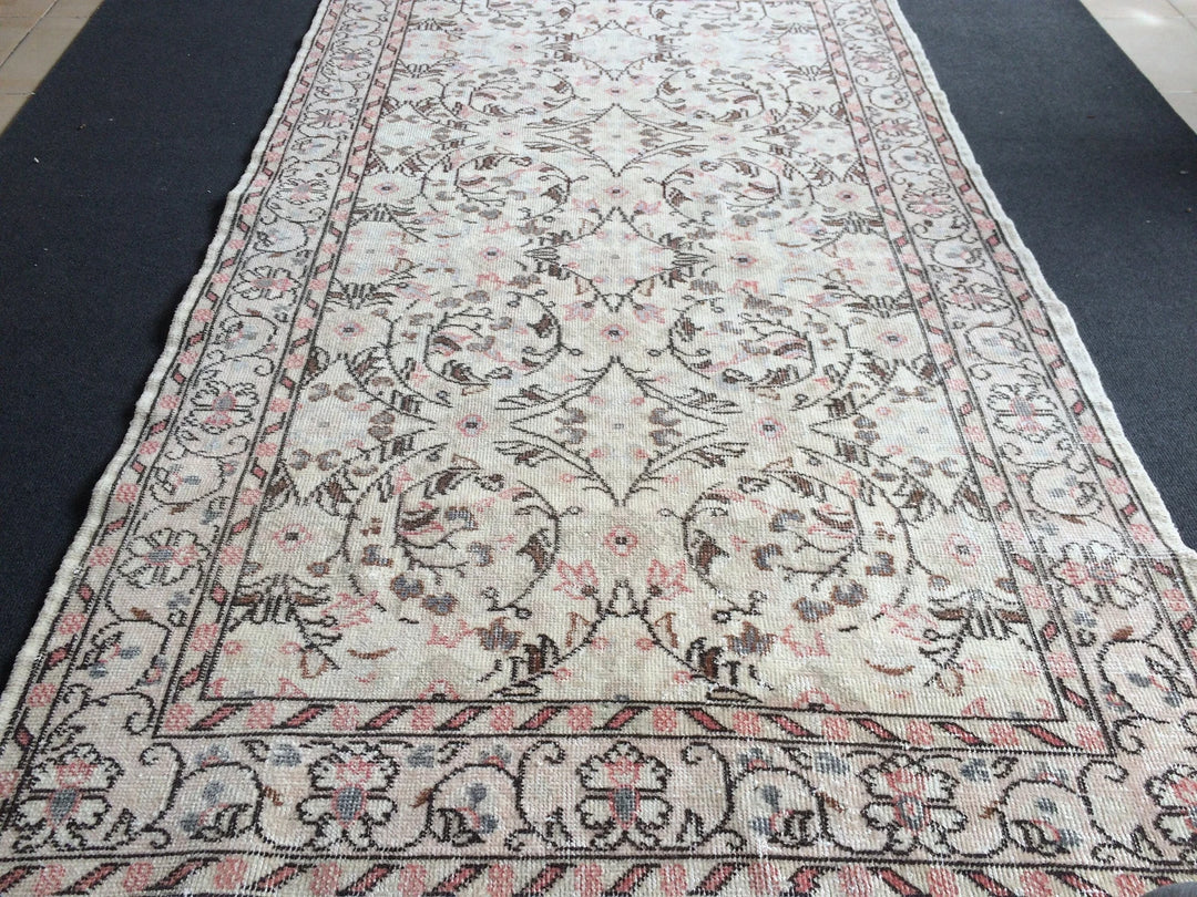 Beige Turkish Runner Rug 4' x 7' Hand-Knotted | No. WR63880