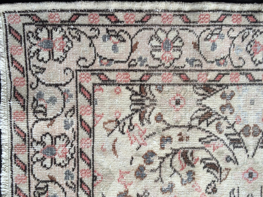 Beige Turkish Runner Rug 4' x 7' Hand-Knotted | No. WR63880