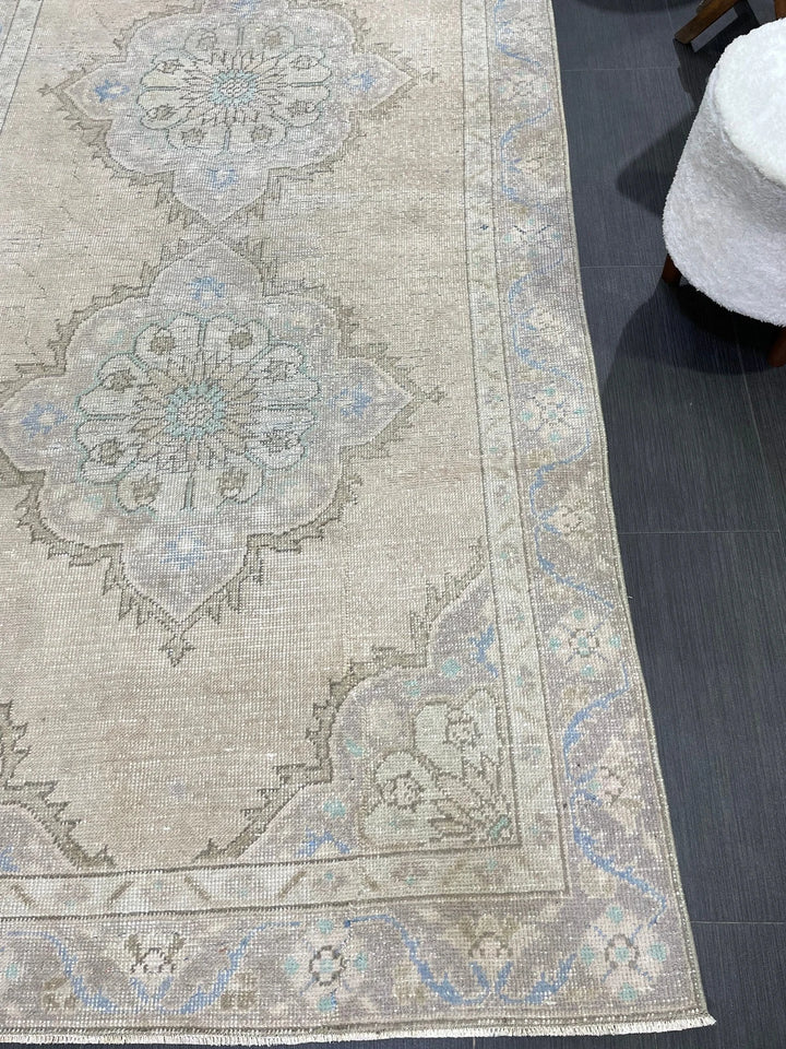 Beige Turkish Runner Rug 4' 3" x 10' 9" Hand-Knotted | No. WR64159