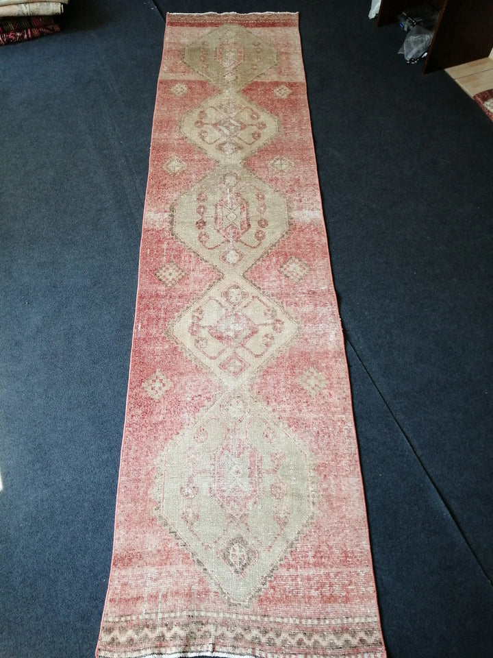 Pink Turkish Runner Rug 2' 8" x 11' Hand-Knotted | No. WR65101