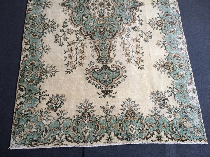 Green Turkish Oushak Rug 8'2" x 10'2" Hand-Knotted | No. WR65380