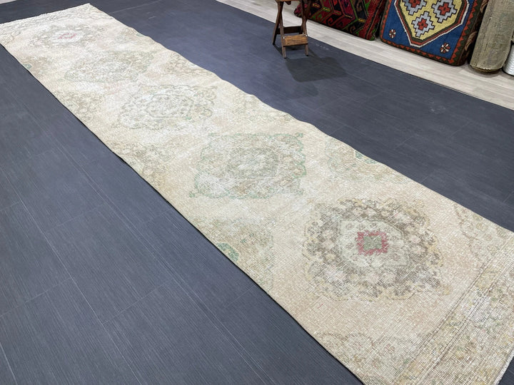 Turkish Runner Rug 2' 9" x 12' 5" Hand-Knotted | No. WR65966