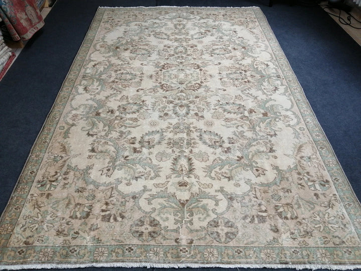 Beige Turkish Runner Rug 6' 6" x 10' Hand-Knotted | No. WR66220