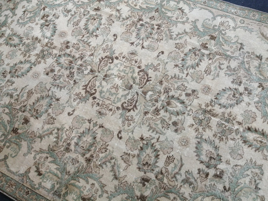 Beige Turkish Runner Rug 6' 6" x 10' Hand-Knotted | No. WR66220