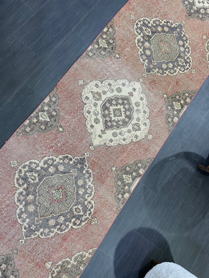 Turkish Runner Rug 2' 9" x 12' 5" Hand-Knotted | No. WR66482