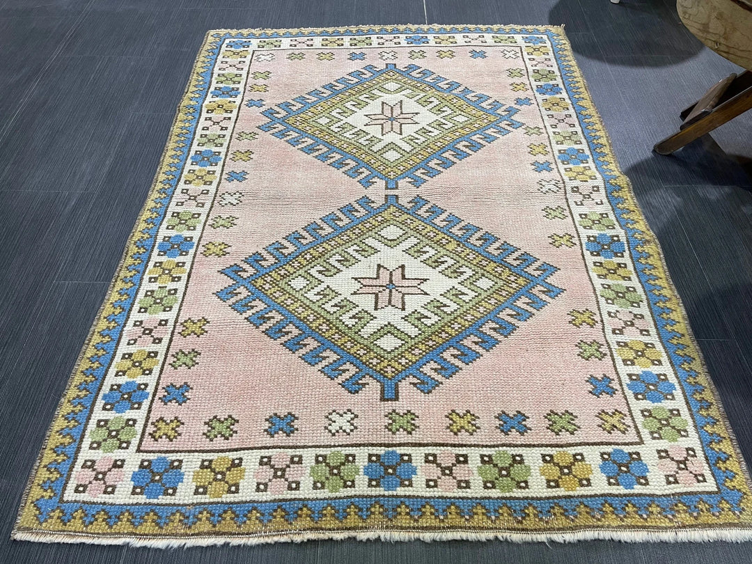 Beige Turkish Runner Rug 3' 3" x 4' 4" Hand-Knotted | No. WR67394