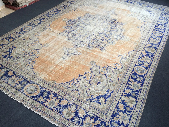 Beige Turkish Runner Rug 7' 8" x 11' Hand-Knotted | No. WR69073
