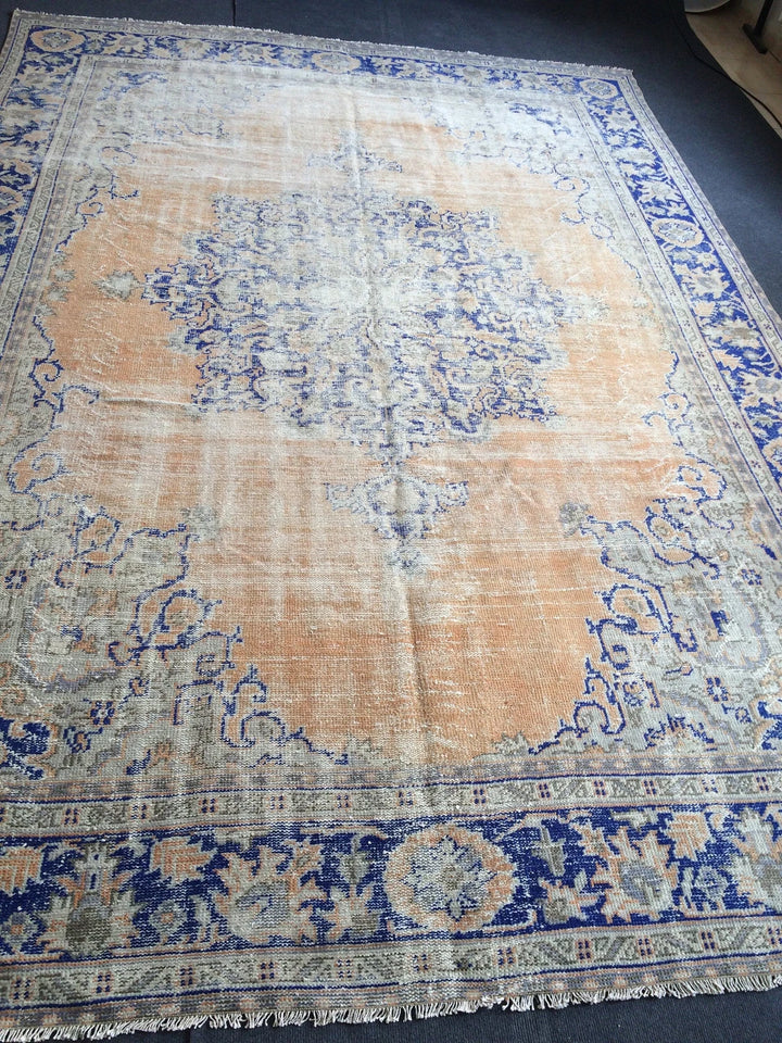 Beige Turkish Runner Rug 7' 8" x 11' Hand-Knotted | No. WR69073