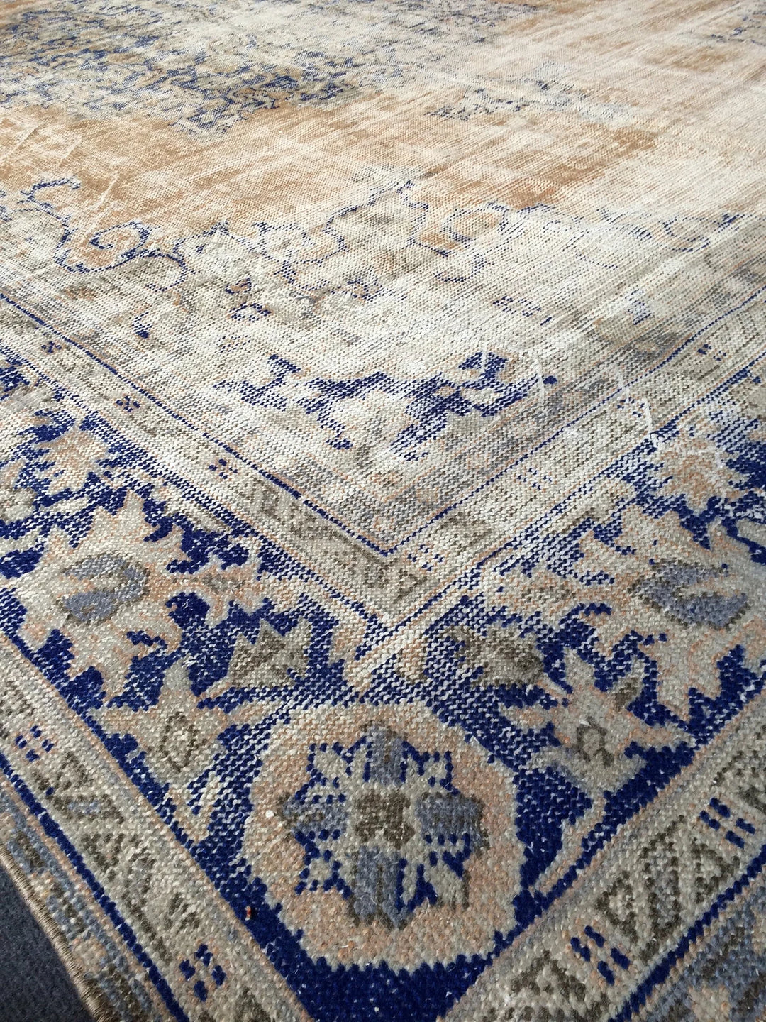 Beige Turkish Runner Rug 7' 8" x 11' Hand-Knotted | No. WR69073