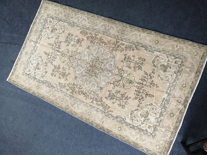 Rust Turkey Runner Rug 3' 11" x 6' 8" Hand-Knotted | No. WR69129