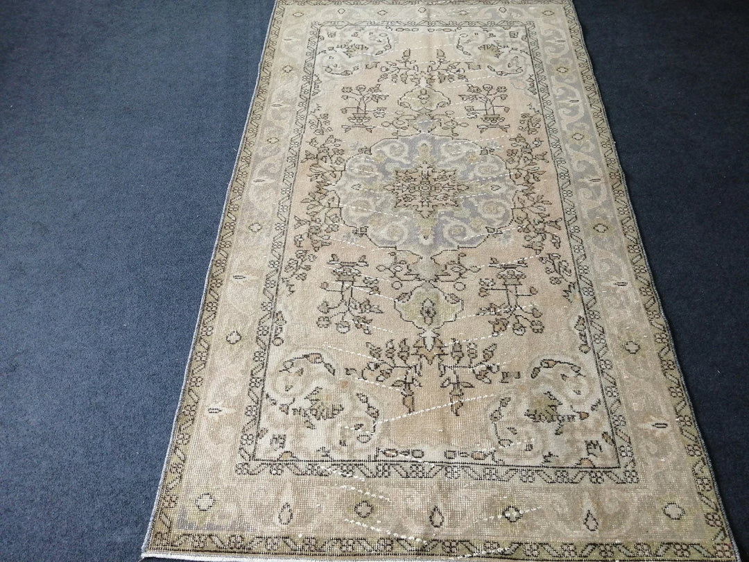 Rust Turkey Runner Rug 3' 11" x 6' 8" Hand-Knotted | No. WR69129