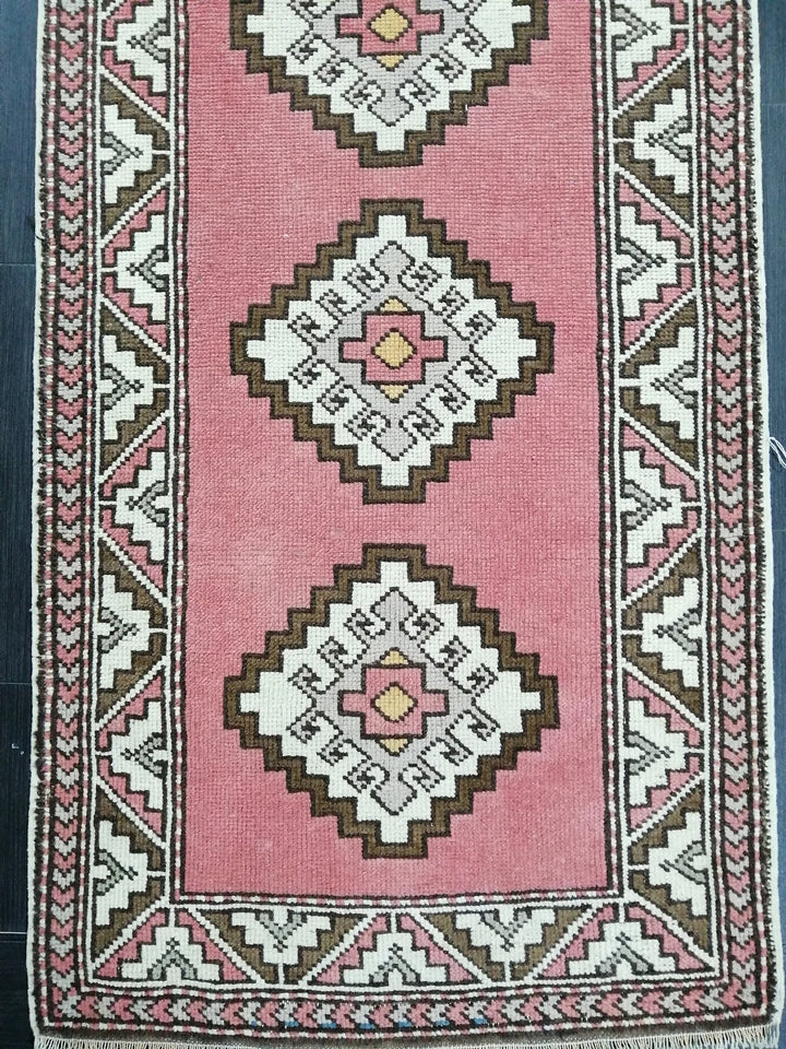Pink Turkish Runner Rug 2' 9" x 12' 8" Hand-Knotted | No. WR69252