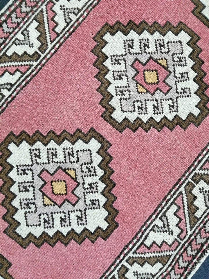 Pink Turkish Runner Rug 2' 9" x 12' 8" Hand-Knotted | No. WR69252