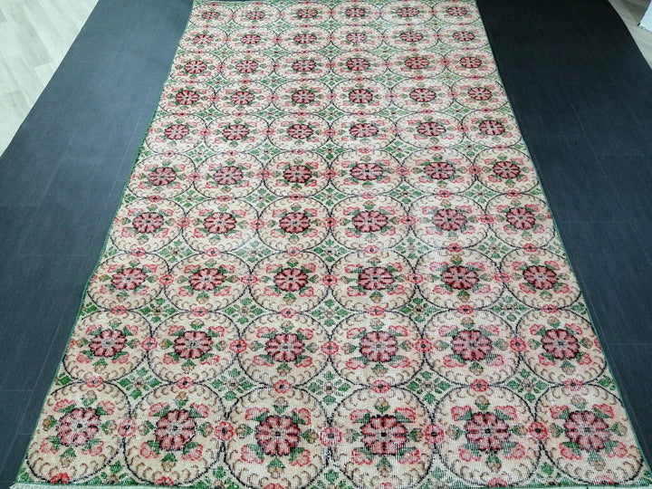 Green Turkish Runner Rug 5' 3" x 8' 6" Hand-Knotted | No. WR69632