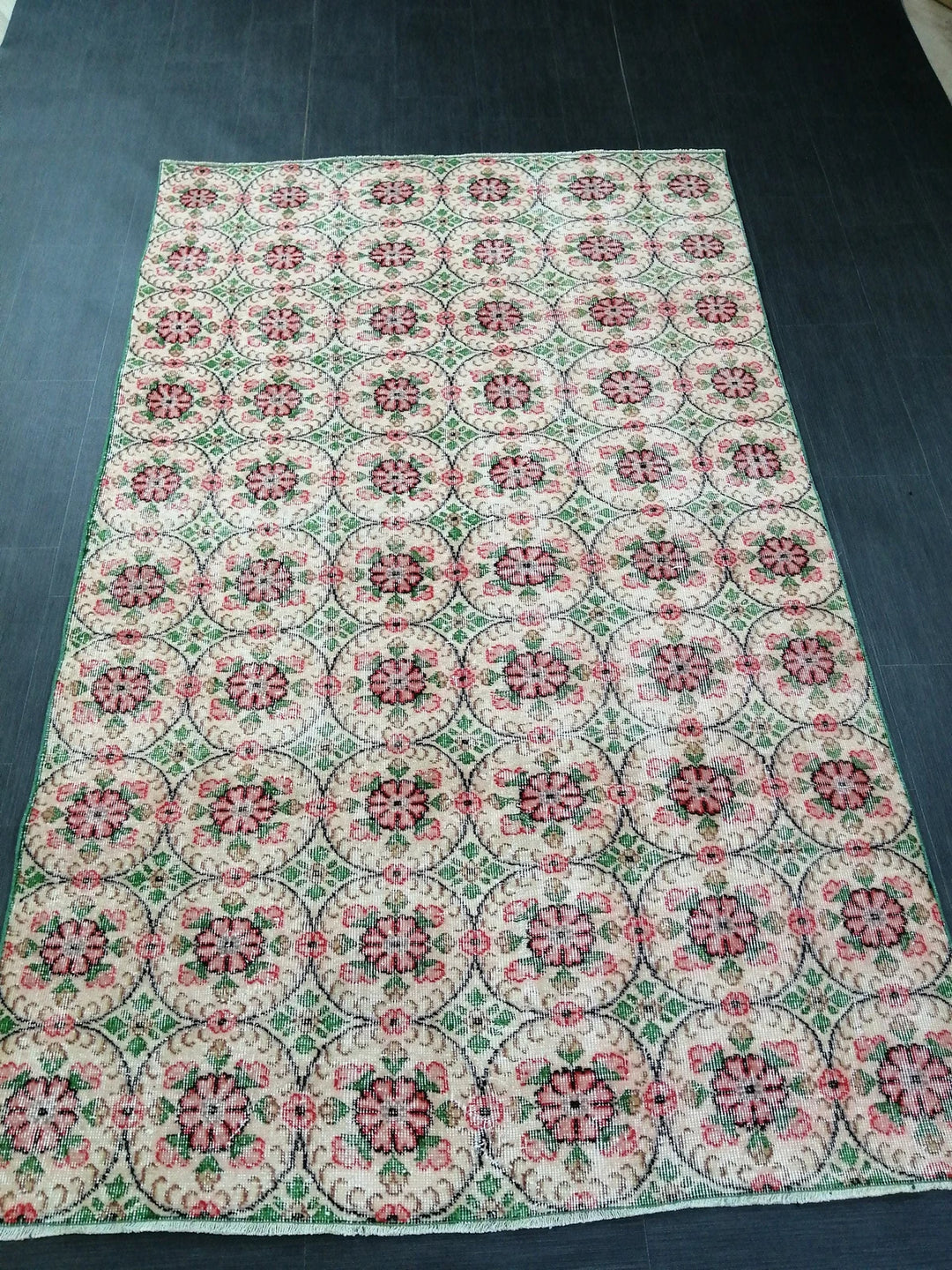 Green Turkish Runner Rug 5' 3" x 8' 6" Hand-Knotted | No. WR69632