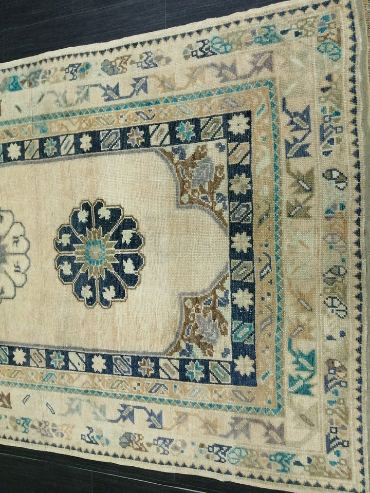Turkish Runner Rug 3' 7" x 6' 6" Hand-Knotted | No. WR70174