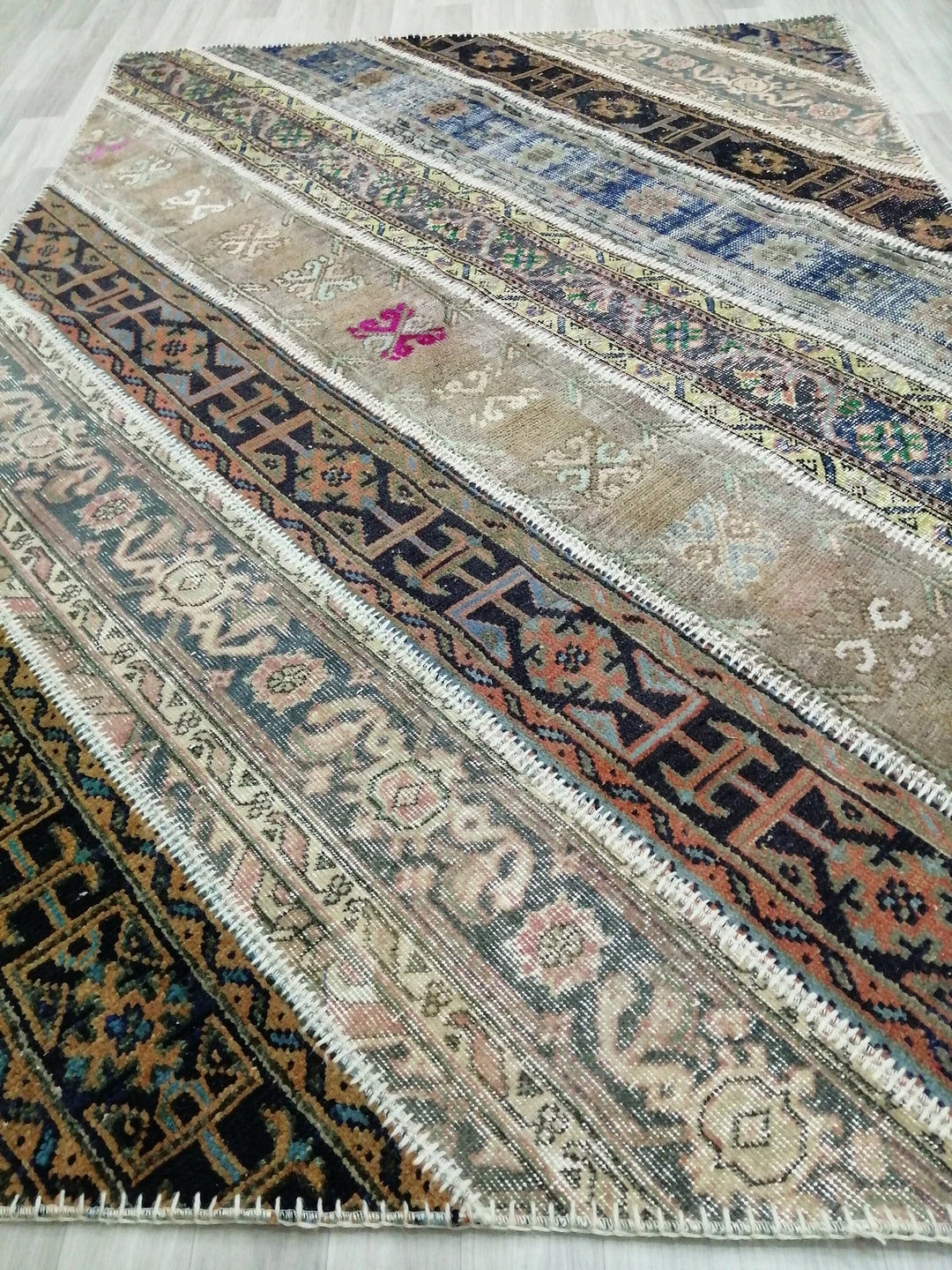 Rust Turkish Runner Rug 5' 5" x 8' Hand-Knotted | No. WR70331