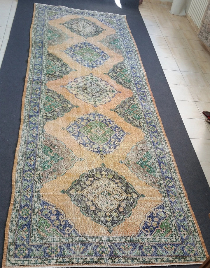 Beige Turkish Runner Rug 4' 10" x 14' Hand-Knotted | No. WR70437