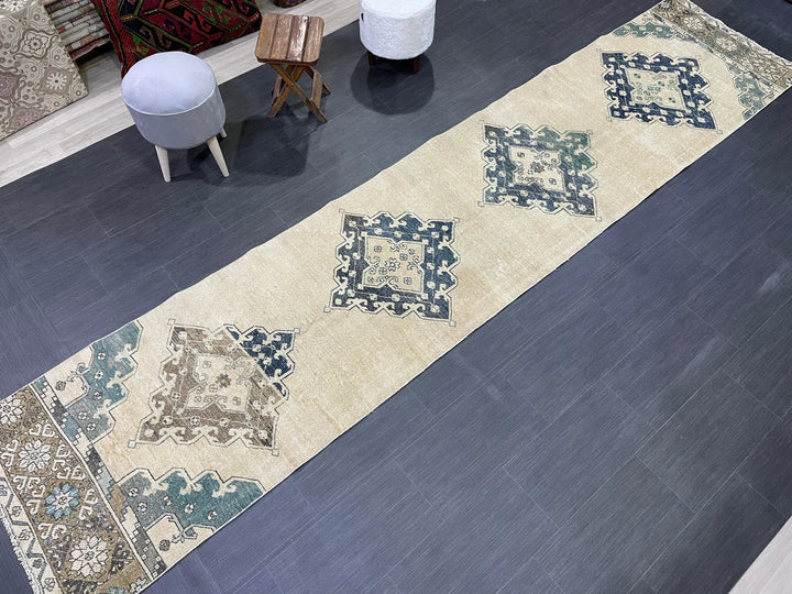 Turkish Runner Rug 2' 9" x 12' 10" Hand-Knotted | No. WR70587