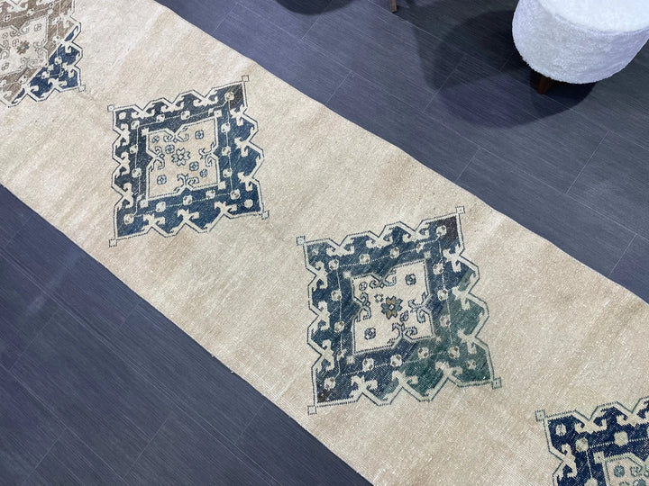 Turkish Runner Rug 2' 9" x 12' 10" Hand-Knotted | No. WR70587
