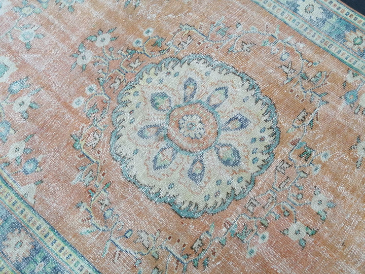 Beige Turkish Runner Rug 6' x 9' 3" Hand-Knotted | No. WR71302