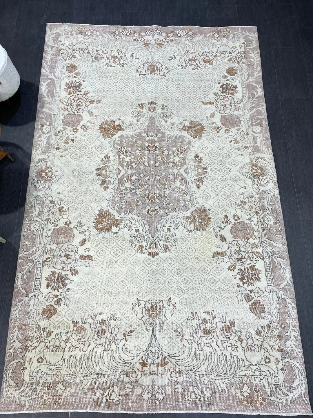 Beige Turkish Runner Rug 5' 10" x 9' 4" Hand-Knotted | No. WR72595