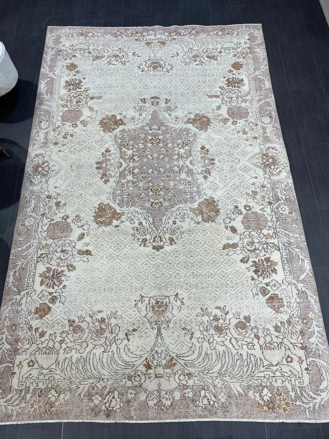 Beige Turkish Runner Rug 5' 10" x 9' 4" Hand-Knotted | No. WR72595