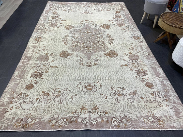 Beige Turkish Runner Rug 5' 10" x 9' 4" Hand-Knotted | No. WR72595