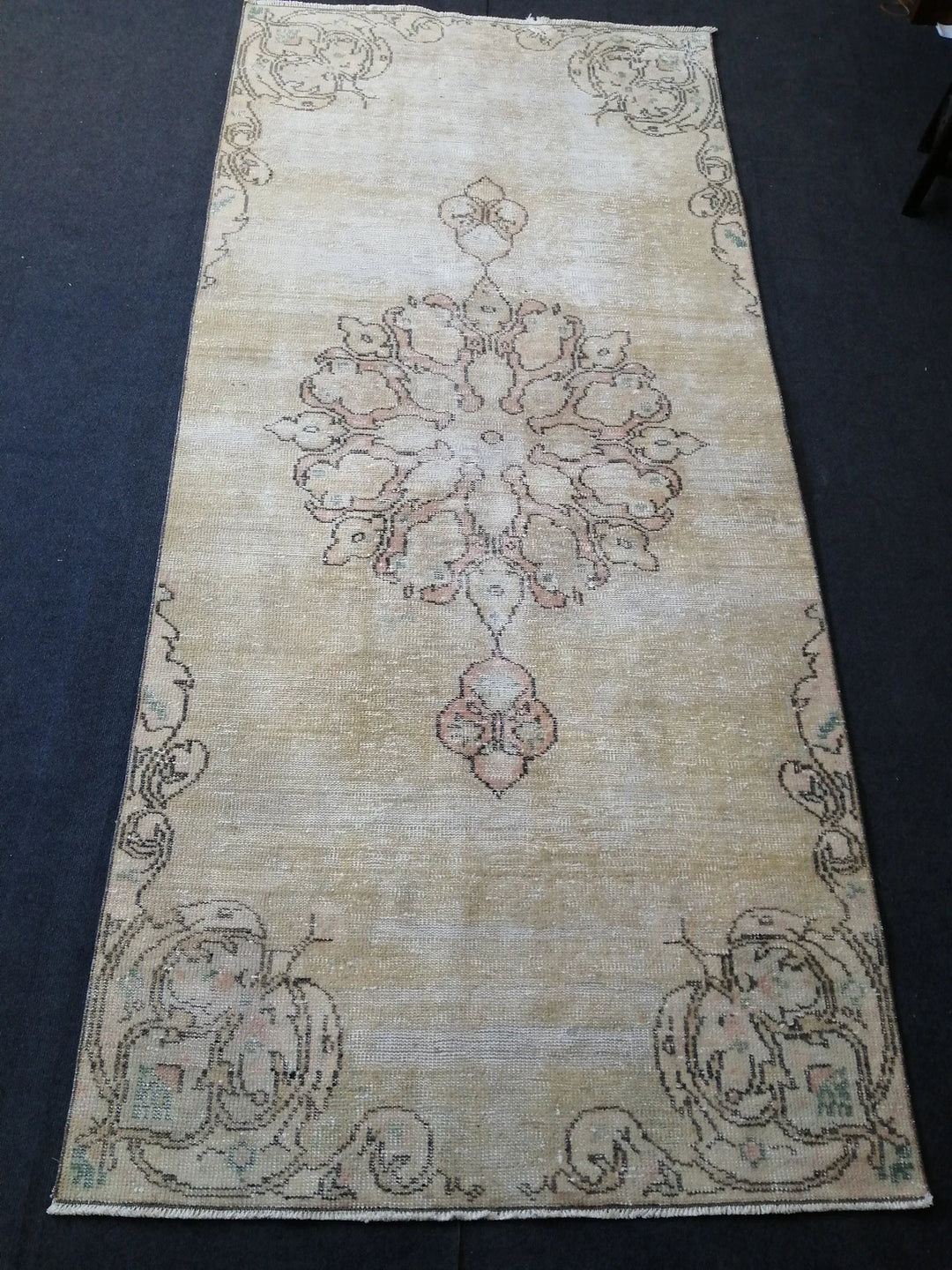 Beige Turkish Runner Rug 4' x 9' Hand-Knotted | No. WR72850