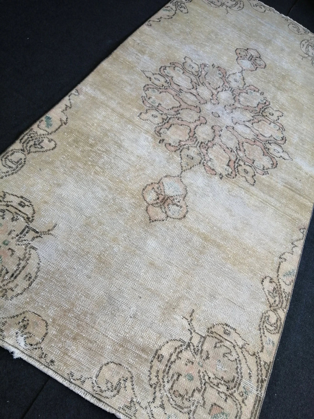 Beige Turkish Runner Rug 4' x 9' Hand-Knotted | No. WR72850